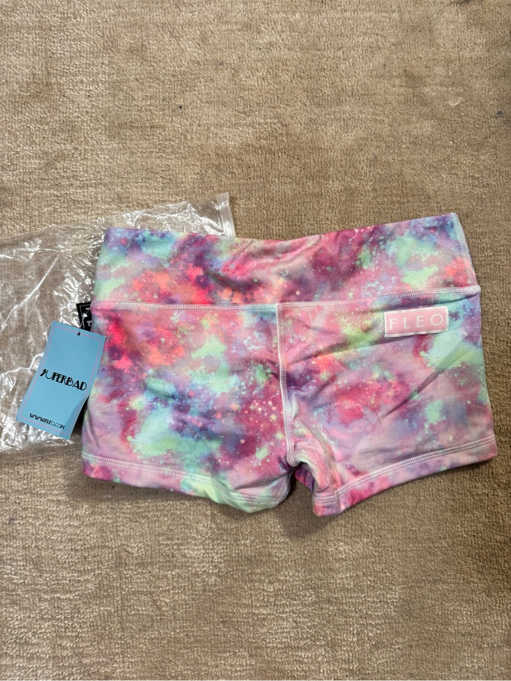 NWT fleo shorts